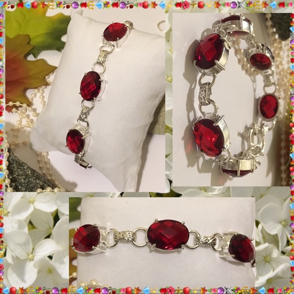 Radiant Garnet Gemstone Handmade Toggle Bracelet - Picture 2 of 6